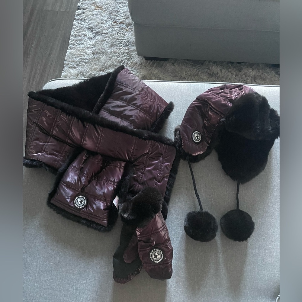 Justice winter set